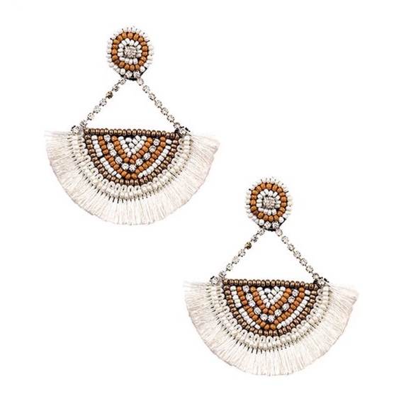 Jewelry - White Beaded Tassel Fan Dangle Earrings